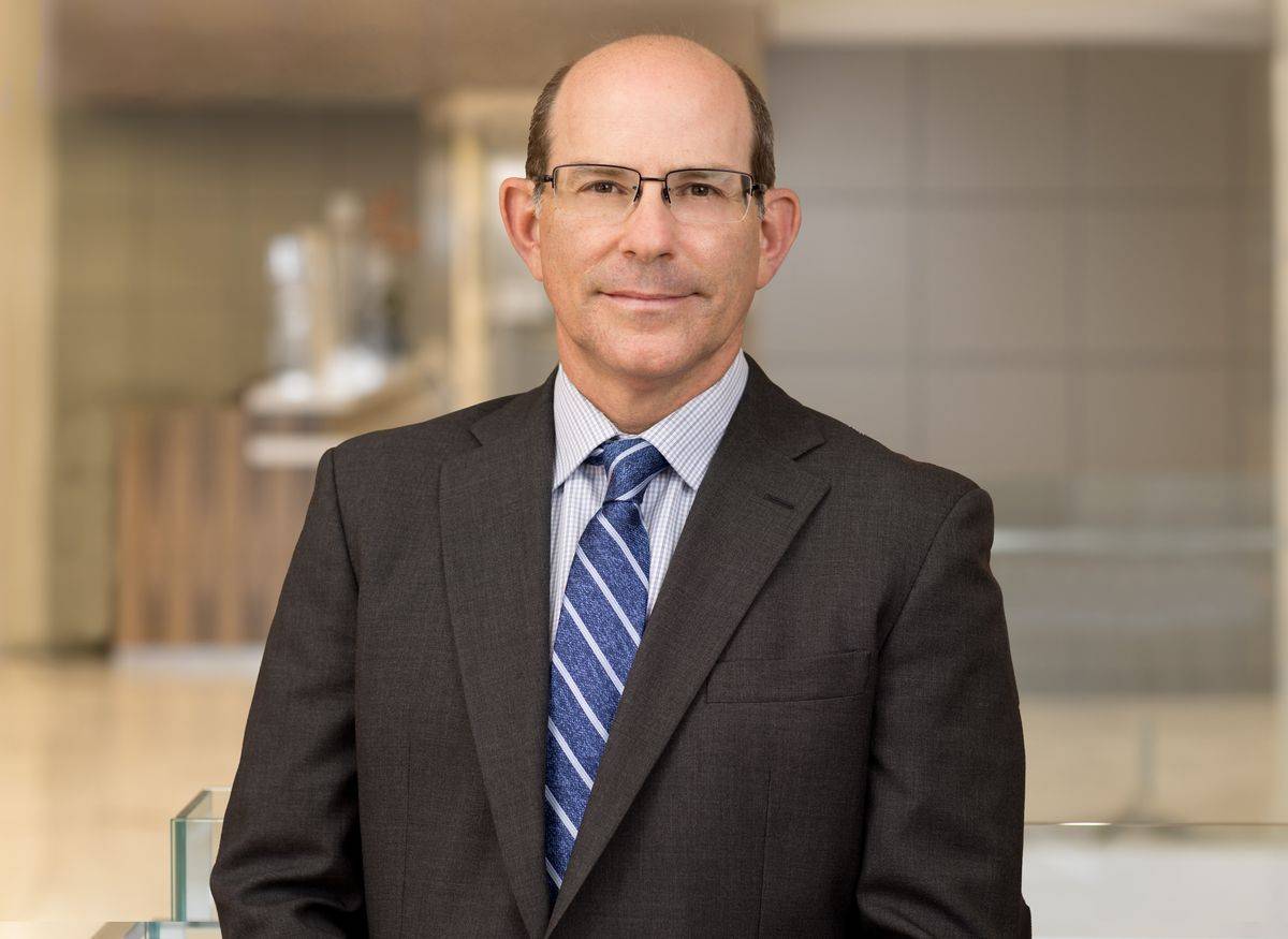 Amir Shlesinger | Crowell & Moring LLP